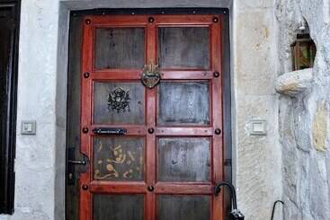 דירות לתיירים Kadievi