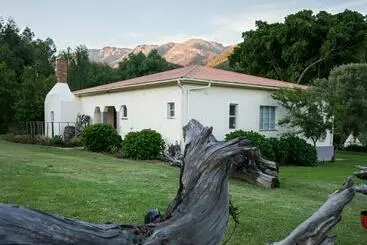 Assegai Rest