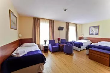 בית מלון כפרי Apartamenty Pod Lwem