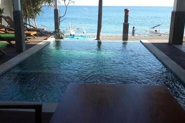 Pension Amed Beach Villa