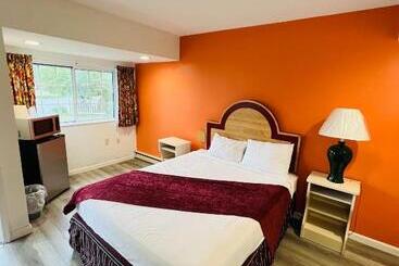 Colonel Williams Resort And Suites