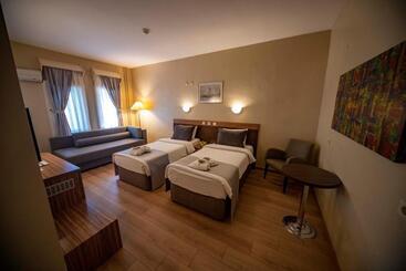 Hotel Herakles Thermal