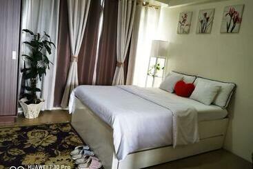Vakantie-appartementen 150newportboulevard@cecillianplace Pasay T3