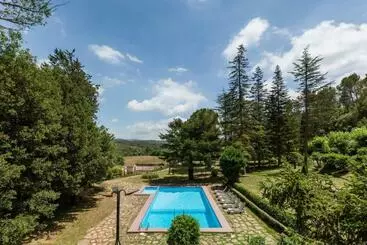 Apartaments turístics L Aviador De Can Ton, In The Middle Of Nature With Its Own Stream