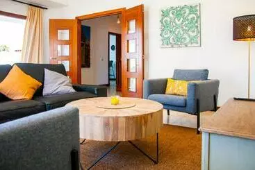 Apartamentos turísticos Luxury Villa El Palmeral