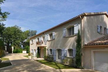 Apartamenty turystyczne Rilassati E Goditi I Tuoi Film Preferiti Nell Home Cinema