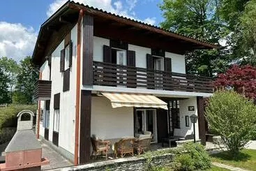 آپارتمان‌های توریست‌ها Cosy Vintage House