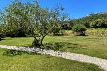 ツーリストアパートメント Intero Alloggio   4 Room Apartment