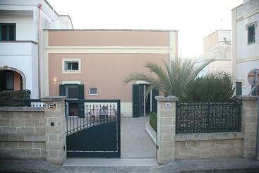 Apartamenty turystyczne Mamma Lucia