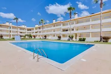 ツーリストアパートメント Al Apartamento Atlântida Mar