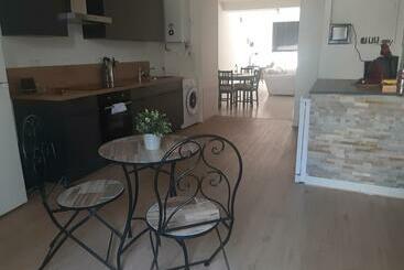 דירות לתיירים L étape De La Tour