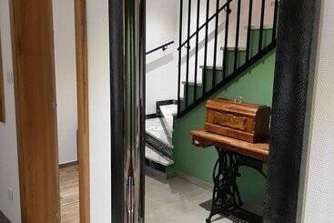 ツーリストアパートメント Loree Des Vignes