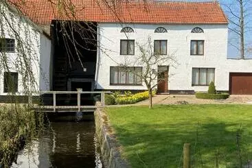 Turistihuoneistot Vakantiewoning Wurfeldermolen