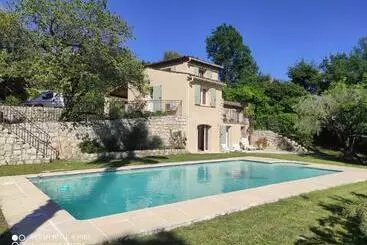 Turistihuoneistot Vence