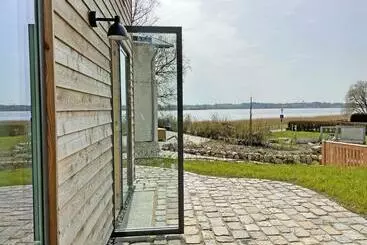 ツーリストアパートメント Remise Am Fährhaus