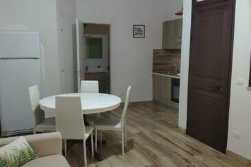 Apartamenty turystyczne Appartamento Aurora