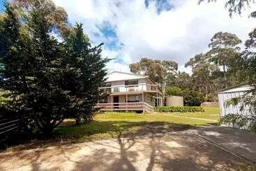 ツーリストアパートメント Lillybell Beach Retreat Binalong Bay