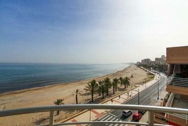 ツーリストアパートメント ático En 1ª Línea Con Impresionantes Vistas Al Mar