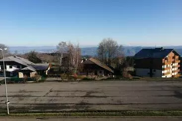 Turistihuoneistot Le Balcon Des Memises