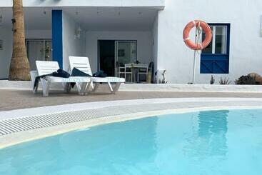 Apartamentos turísticos Great Location, In The Heart Of Puerto Del Carmen, Aguazul With Vv Licence