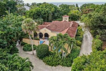 Apartamenty turystyczne Villa Elena