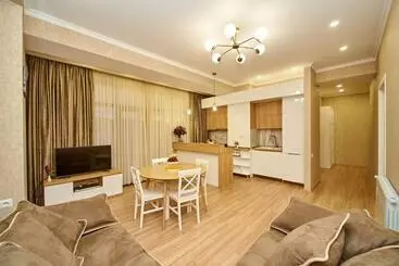 آپارتمانهای توریستها Apartment By The River