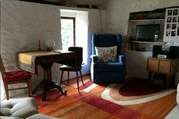 דירות לתיירים Country House