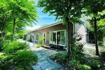 ツーリストアパートメント Hokuto Satoyama Base