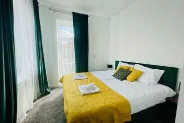 آپارتمان‌های توریست‌ها Green Apartments Easy Kaunas