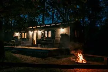 Turistihuoneistot Chata U Lesa Ranch Na Hranici