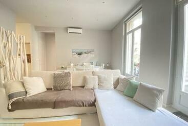 דירות לתיירים Maison Picco