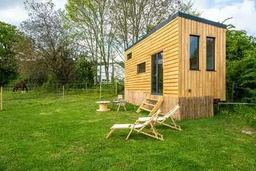 ツーリストアパートメント Tiny House Centre équestre   35 Mins De Paris