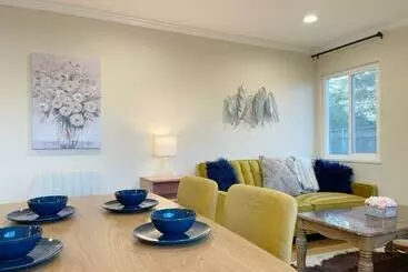ツーリストアパートメント @ Marbella Lane   Beautiful Home In Santa Clara