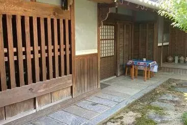 Appartements touristiques 古民家民泊かえるて