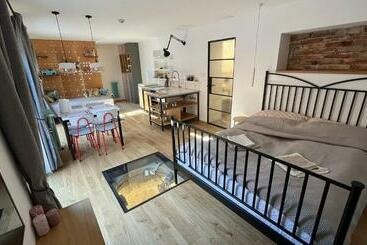 관광객 아파트 Bydlit Cz