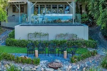 Turistihuoneistot Beachfront Dolphin Cabin