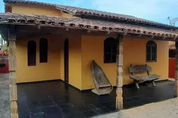 ツーリストアパートメント Residencial Gaivotas 40m Da Praia Nova Vicosa