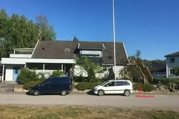 Appartements touristiques Källarlägenhet Centrumvägen Gusum