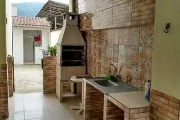 ツーリストアパートメント Casa Temporada Feriados E Finais De Semana Em Ubatuba Sp