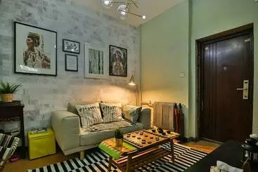 Appartements touristiques ’checkerboard Small House At The Corner Of Korea City’, Baotu Spring Ginza Mall [2] Residential Comm