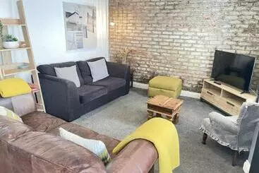 ツーリストアパートメント Treholme, Great Space For A Family Beach Holiday!