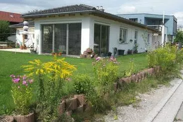 Apartaments turístics Gemütliche Souterrain Einliegerwohnung In Zentraler Lage Mit Vielen Extras