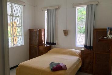 آپارتمانهای توریستها Sabina Villa