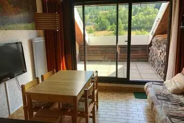 Turistihuoneistot Duplex 6 à 8 Couchages Calme Avec Solarium Plein Sud