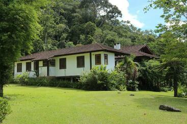 דירות לתיירים Sítio Sanandu Conforto No Paraíso Ecológico De Macaé De Cima