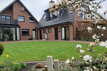 관광객 아파트 Fewo Frank Mit überdachter Terrasse U Wlan