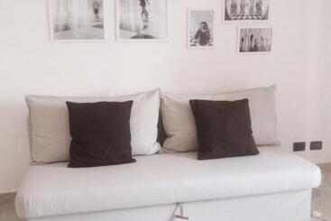 آپارتمانهای توریستها La Terrazza Sulla Venaria Reale