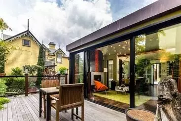 Hotelli Corinda Contemporary