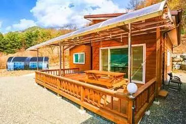 Hoengseong Mokkoji Pension