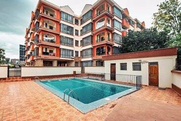 هتل Mani S Home Away From Home